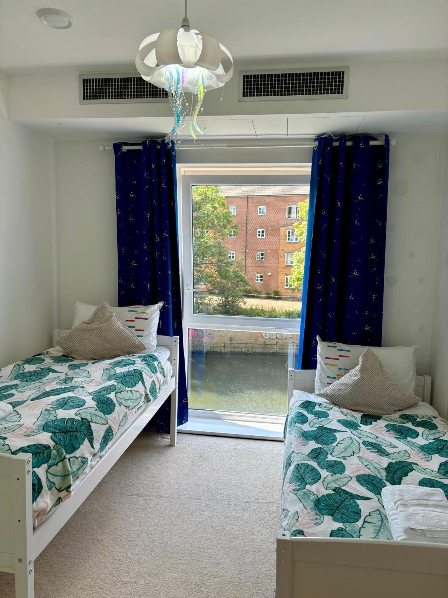 Two Double Bedroom Duplex Flat Лондон Экстерьер фото