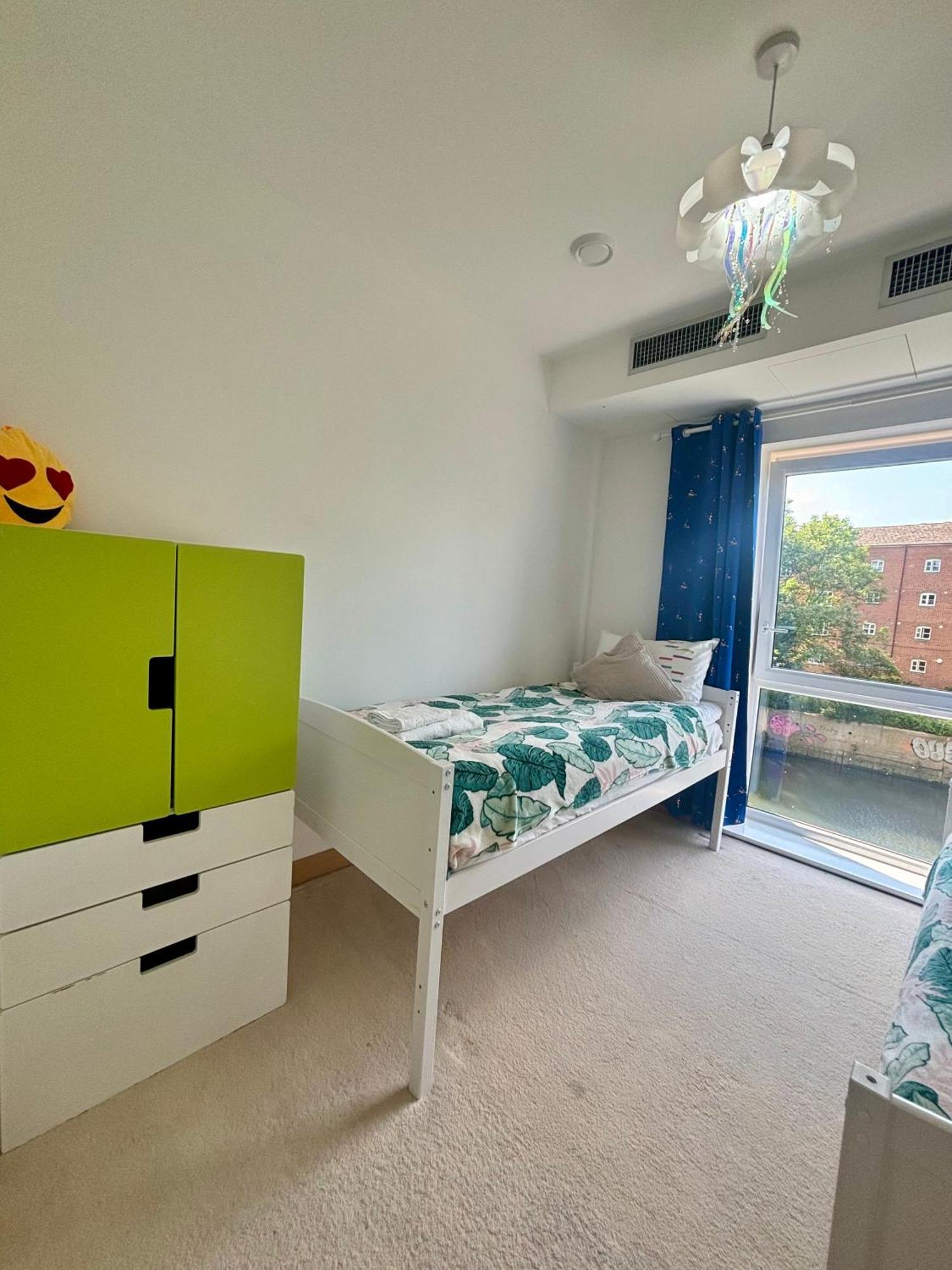 Two Double Bedroom Duplex Flat Лондон Экстерьер фото